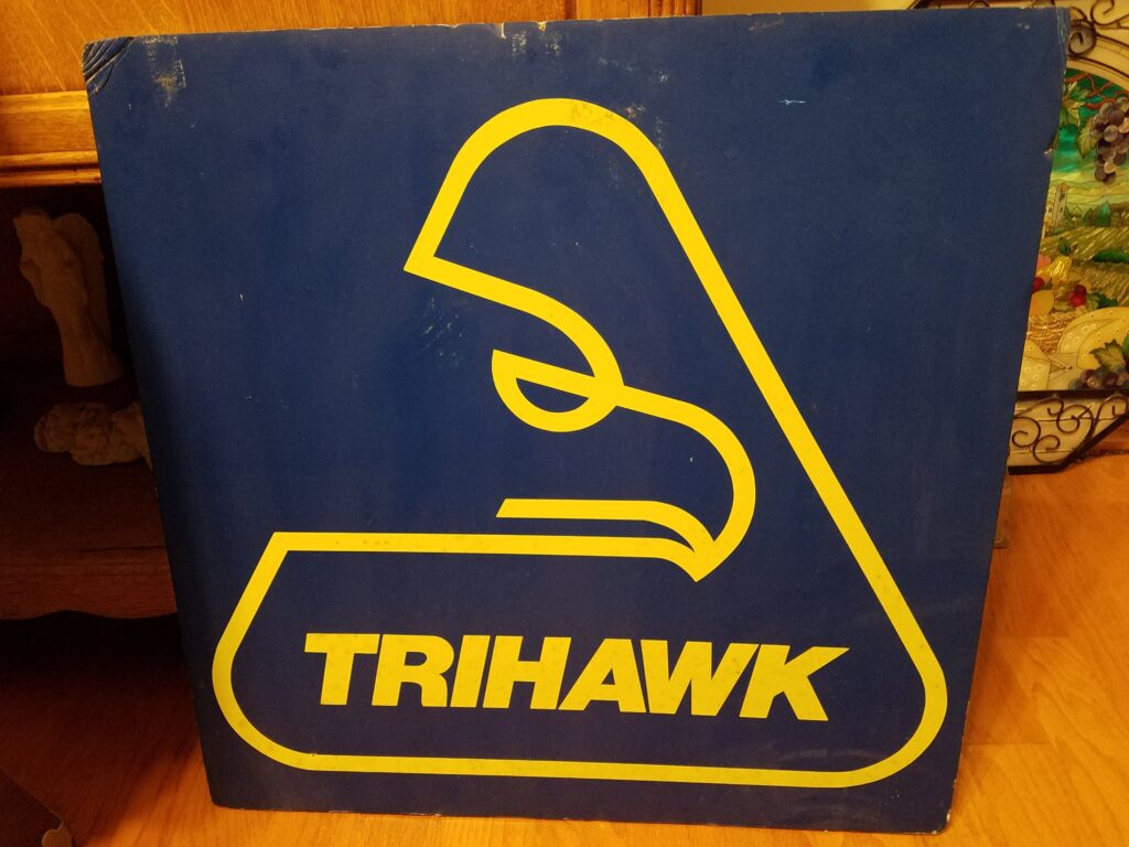 trihawk sign